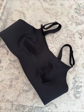 lululemon athletica Black Wireless Seamless Bralette 36D